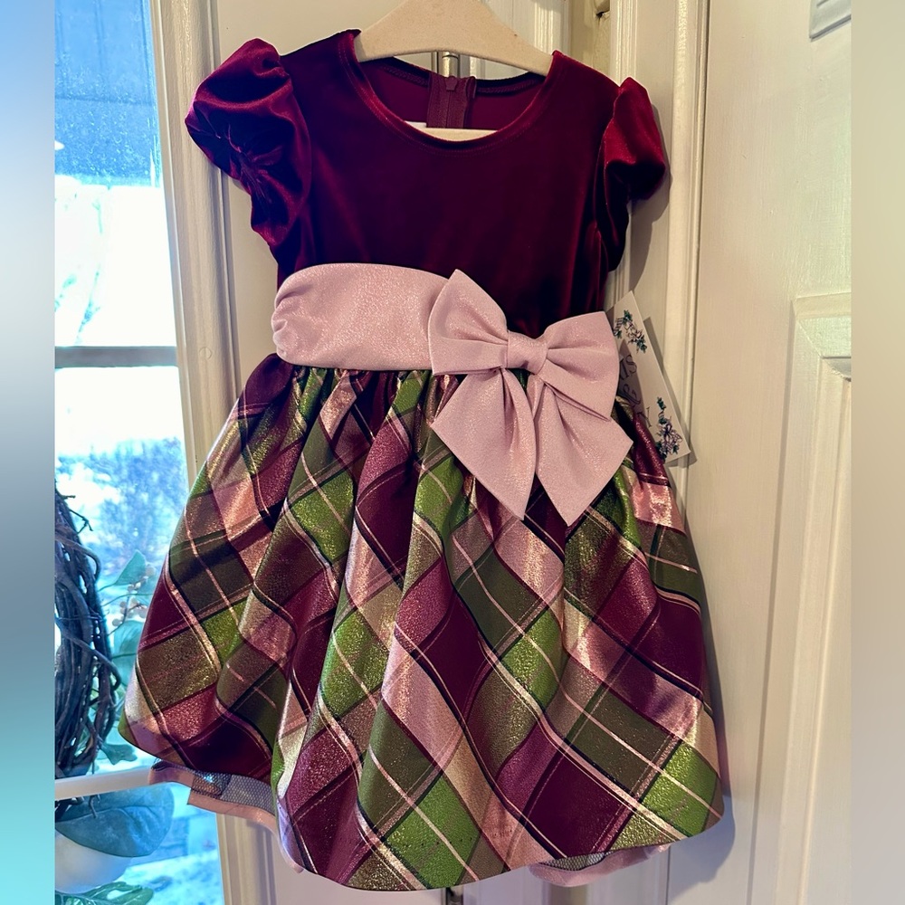 NWT Iris & Ivy Holiday Dress (24 Months)